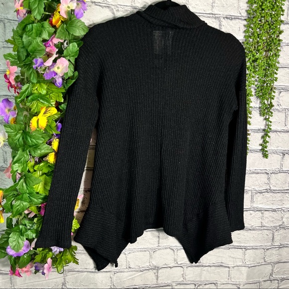 **💙2/$40💙Design Lab Lord & Taylor Black Cowl Neck Sweater Size Large - Picture 12 of 16